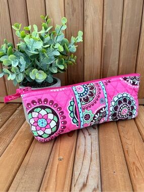 Vera Bradley Quilted “Cupcakes” Retired Print, Zippered Make Up Pouch, Travel